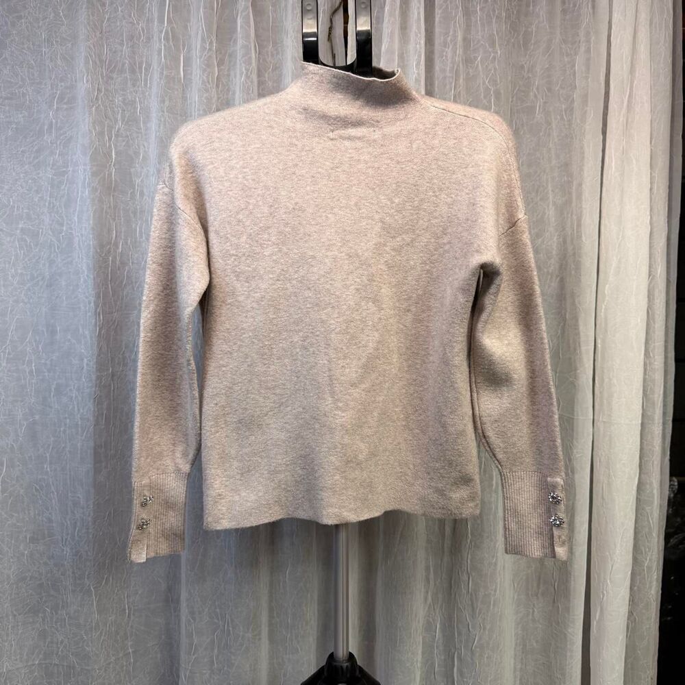 Tahari Women’s Medium Mock Neck Sweater Jeweled Crystal Button Cuffs Beige